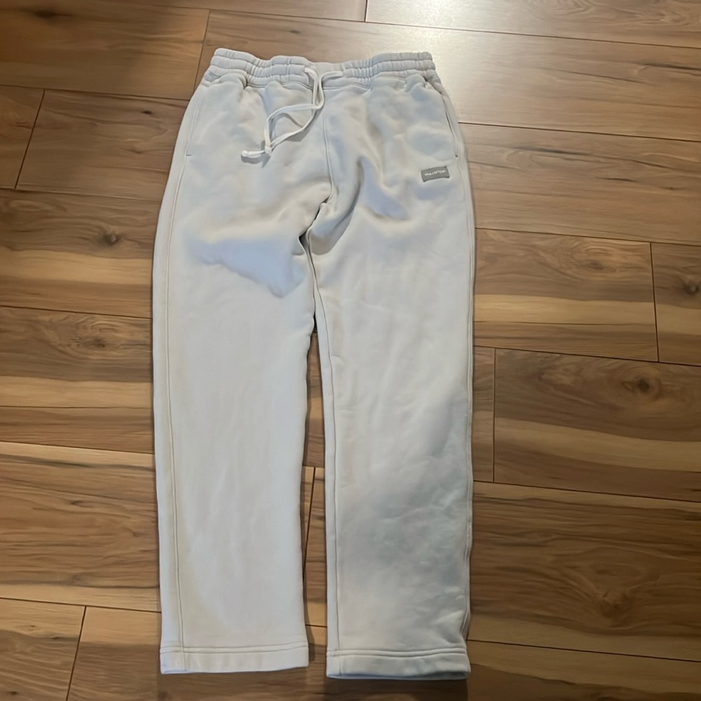 Hollister sweats size small